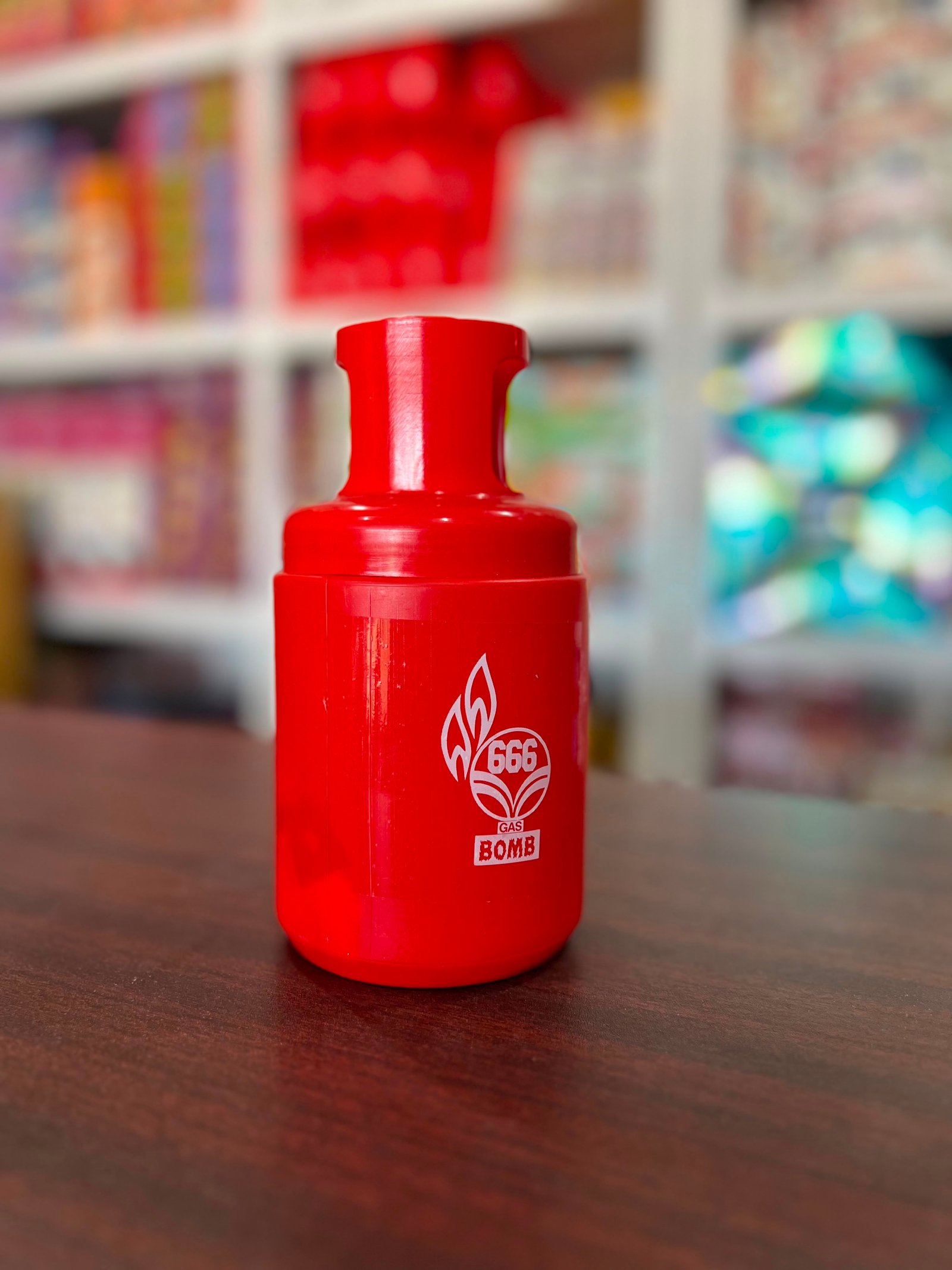 Cylinder (666)- Smoke Bomb